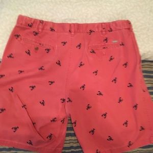 IZOD MENS SIZE 44 shorts